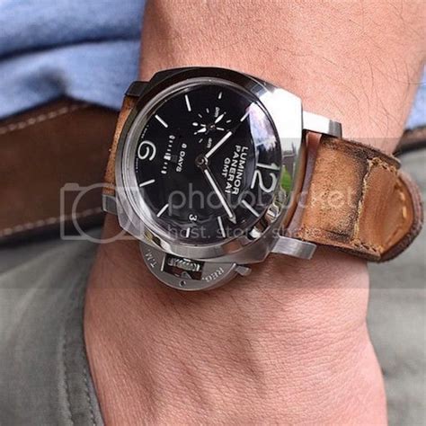 panerai accessories dubai|best panerai strap makers.